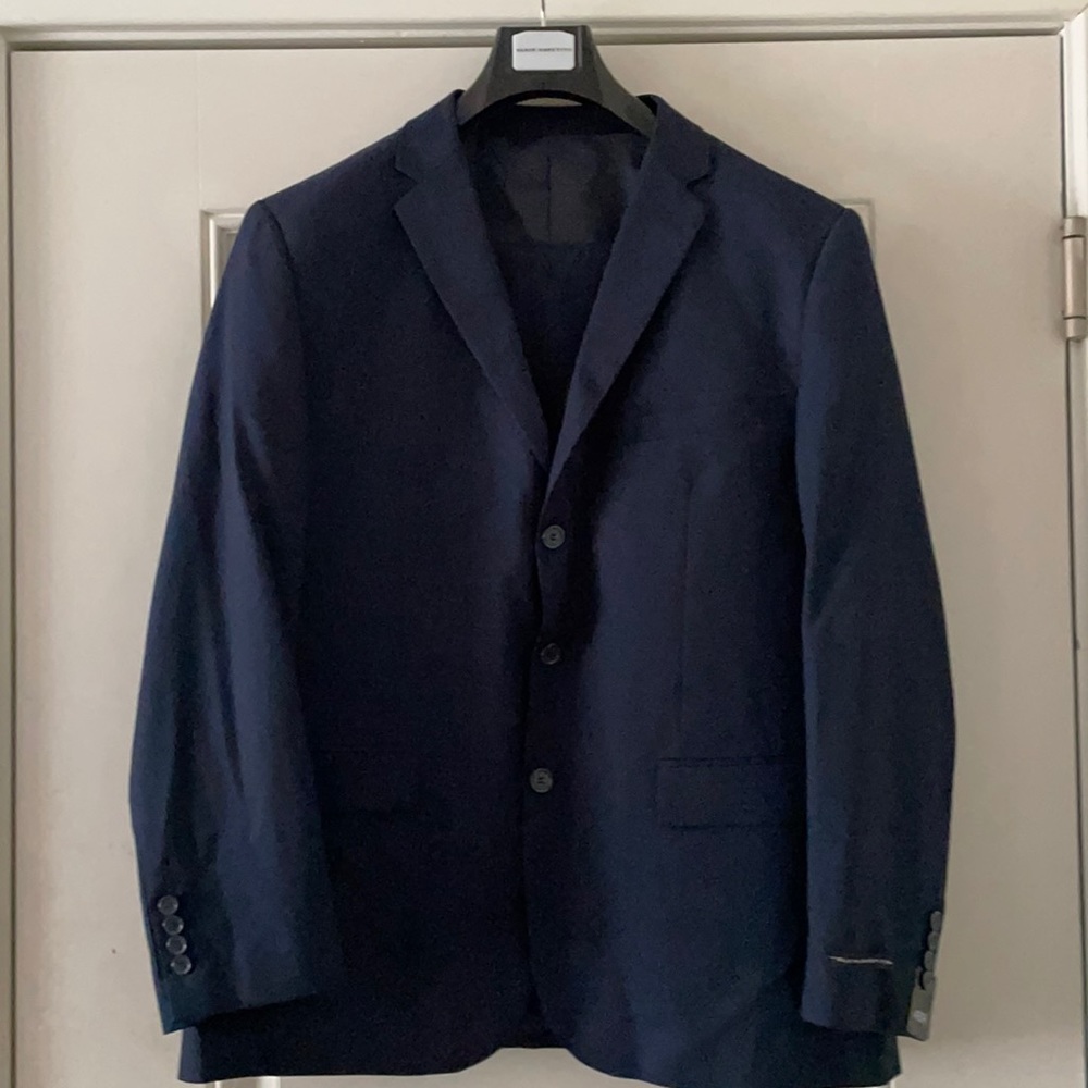 Suit